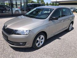 Beige Gebraucht 2015 Skoda Rapid Ambition Limousine | 7.750 € (Fairer Preis)
