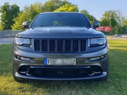Grau Gebraucht 2015 Jeep Grand Cherokee SRT SUV | 37.000 € (Etwas zu teuer)