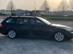 Blau Gebraucht 2006 BMW 530 Performance Kombi | 5.499 € (Fairer Preis)