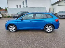 Raceblaumetallic Neu 2025 Skoda Scala Kleinwagen | 21.990 € (Guter Preis)