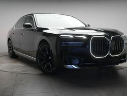 Black sapphire Gebraucht 2024 BMW i7 M Sport Limousine | 79.990 € (Superpreis)