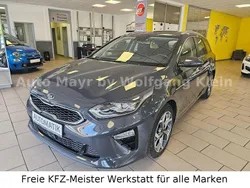 Grau Gebraucht 2021 Kia Ceed Sportswagon Spirit Kombi | 17.980 € (Teuer)