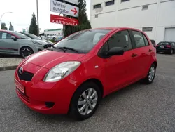 Rot Gebraucht 2008 Toyota Yaris Cool Kleinwagen | 3.390 € (Fairer Preis)