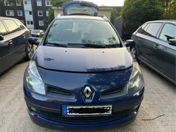 Schwarz Gebraucht 2009 Renault Clio II Authentique Limousine | 1.490 € (Fairer Preis)