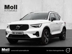 Weiss Gebraucht 2023 Volvo XC40 Plus SUV | 34.790 € (Guter Preis)