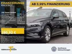 Grau Gebraucht 2024 VW Passat R-line Kombi | 30.480 € (Superpreis)
