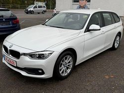 Weiß Gebraucht 2018 BMW 320 Kombi | 16.999 € (Fairer Preis)