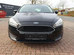 Schwarz Gebraucht 2015 Ford Focus Trend Limousine | 4.600 € (Fairer Preis)
