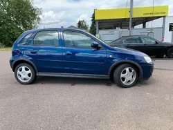 Blau Gebraucht 2005 Opel Corsa Kombi | 850 € (Fairer Preis)