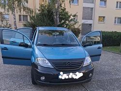 Blau Gebraucht 2003 Citroën C3 Kleinwagen | 1.499 €