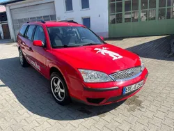 Rot Gebraucht 2006 Ford Mondeo Ghia Kombi | 700 € (Superpreis)