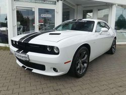 Weiß Gebraucht 2016 Dodge Challenger Coupé | 22.000 € (Fairer Preis)
