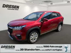 Energetic red pearl metallic Neu 2025 Suzuki SX4 S-Cross Comfort SUV | 24.850 €