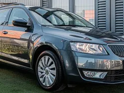 Grau Gebraucht 2017 Skoda Octavia Ambition Kombi | 11.999 € (Guter Preis)