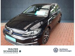 Deep black perleffekt (metallic) Gebraucht 2019 VW Golf VII Highline Limousine | 15.550 € (Fairer Preis)