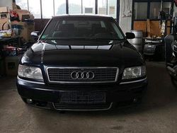 Blau Gebraucht 2002 Audi A8 Limousine | 6.199 €