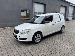 Weiß Gebraucht 2008 Skoda Roomster Van / Kleinbus | 2.490 € (Etwas zu teuer)