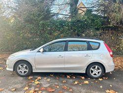 Silber Gebraucht 2012 Hyundai i30 Classic Kombi | 5.000 € (Superpreis)