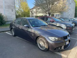 Grau Gebraucht 2006 BMW 318 Limousine | 2.600 € (Guter Preis)