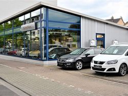 Weiß Gebraucht 2016 Skoda Superb Style Kombi | 10.990 € (Fairer Preis)