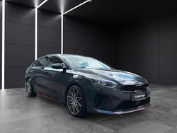 Grau Gebraucht 2020 Kia ProCeed GT Kleinwagen | 19.999 € (Guter Preis)