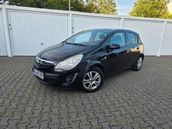 Schwarz Gebraucht 2011 Opel Corsa Limousine | 2.790 € (Guter Preis)