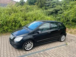 Schwarz Gebraucht 2007 Mercedes B200 Van / Kleinbus | 4.600 € (Fairer Preis)