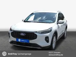 Weiß Gebraucht 2024 Ford Kuga Titanium SUV | 25.440 € (Guter Preis)
