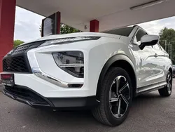 Weiß Gebraucht 2022 Mitsubishi Eclipse Cross SUV | 22.490 € (Guter Preis)