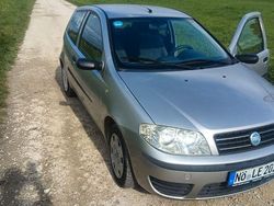 Grau Gebraucht 2003 Fiat Punto Kleinwagen | 2.150 € (Teuer)