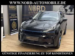 Schwarz metallic (metallic) Gebraucht 2022 Lynk & Co 01 SUV | 22.490 € (Guter Preis)
