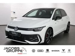 Weiß Gebraucht 2025 VW Golf Style Limousine | 35.979 € (Guter Preis)