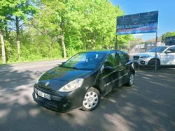 Schwarz Gebraucht 2010 Renault Clio II Expression Limousine | 1.990 € (Fairer Preis)