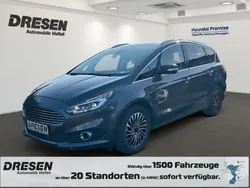 Metallic) (grau Gebraucht 2019 Ford S-MAX Titanium Van / Kleinbus | 26.390 € (Etwas zu teuer)