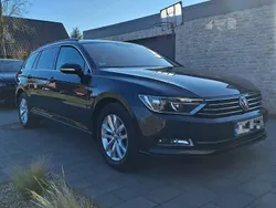 Grau Gebraucht 2018 VW Passat Comfortline Kombi | 12.300 € (Superpreis)