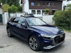 Blau Gebraucht 2019 Audi Q8 S-Line SUV | 42.850 € (Superpreis)