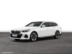 Weiß Gebraucht 2024 BMW i5 Kombi | 65.531 €
