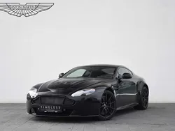 Schwarz Gebraucht 2014 Aston Martin V12 Vantage Coupé | 119.000 €