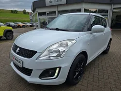 Cool white pearl metallic (metallic) Gebraucht 2015 Suzuki Swift Club Kleinwagen | 6.870 € (Fairer Preis)