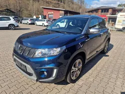Blau/dach silber Gebraucht 2017 Suzuki Vitara Limited SUV | 14.600 € (Fairer Preis)