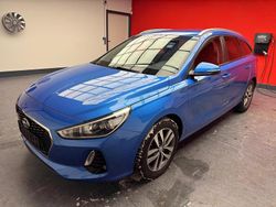 Blau Gebraucht 2017 Hyundai i30 Kombi | 9.500 € (Superpreis)