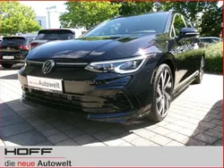 Schwarz Gebraucht 2024 VW Golf VIII R-line Kombi | 27.375 € (Guter Preis)