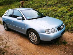 Blau Gebraucht 2002 Audi A3 Limousine | 1.300 € (Guter Preis)