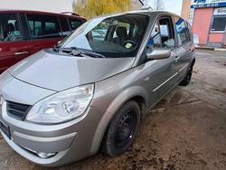 Silber Gebraucht 2006 Renault Scénic II Exception Van / Kleinbus | 1.990 € (Etwas zu teuer)