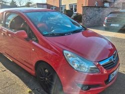 Rot Gebraucht 2009 Opel Corsa Limousine | 2.780 € (Guter Preis)