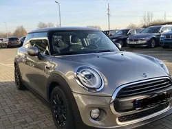 Grau Gebraucht 2018 Mini One D Kleinwagen | 13.499 € (Teuer)