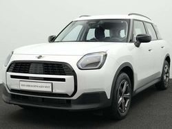 Weiß Gebraucht 2024 Mini Countryman Classic SUV | 31.779 € (Fairer Preis)