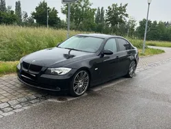 Schwarz Gebraucht 2005 BMW 325 Performance Limousine | 8.190 € (Fairer Preis)