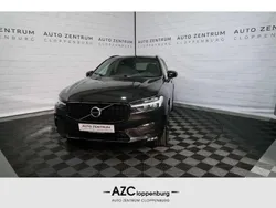 Schwarz Gebraucht 2021 Volvo XC60 R-Design SUV | 32.800 € (Fairer Preis)