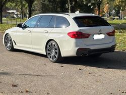 Weiß Gebraucht 2019 BMW 530 M Sport Kombi | 29.500 € (Fairer Preis)